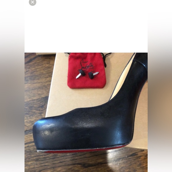 Authentic Christian Louboutin Platform Pumps 37 - Picture 4 of 16